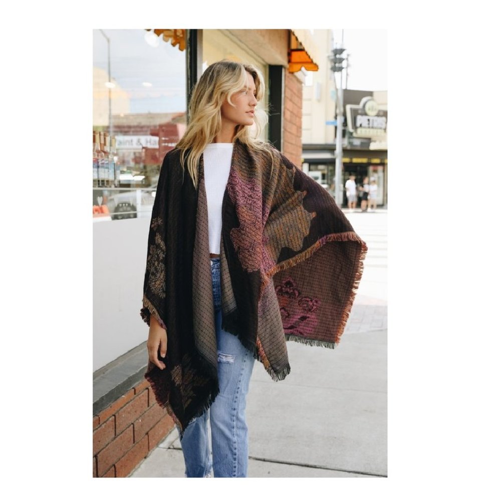 2FOR$30 - NWT Floral Medallion Paisley Blanket Scarf / Ruana / Wrap with Fringe - Picture 2 of 6